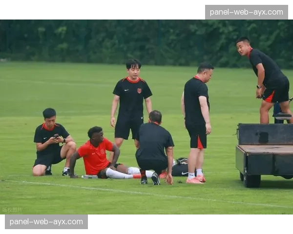 转会市场：中超冬季转会窗关闭，总投入较去年下降。