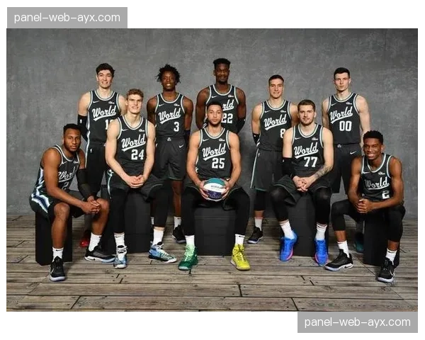 《NBA超级全明星》支持PVE闯关、PVP竞技、选秀模拟、赛季进阶等多样机制