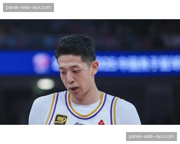 CBA主题纪录片《篮下铁闸》播出，聚焦内线防守者成长故事
